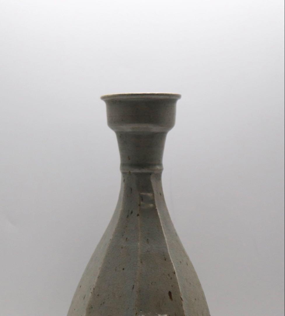 青磁　八陵瓶　龍泉窯　送料込み250812