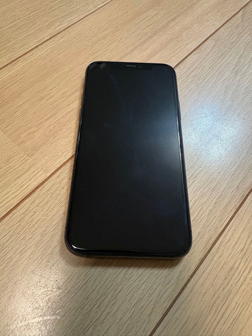 Apple iPhone 11 Pro 64gb スペースグレイ？