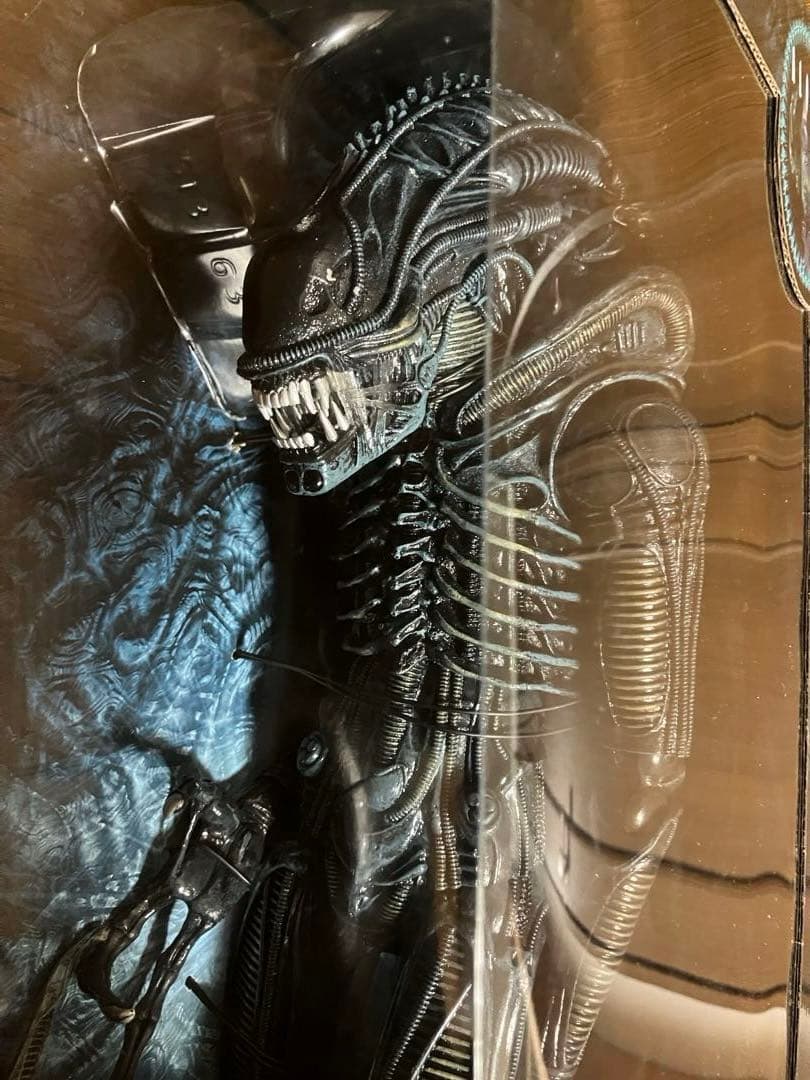 サ*ス様 ALIENS 1/4 SCALE XENOMORPH WARRIOR