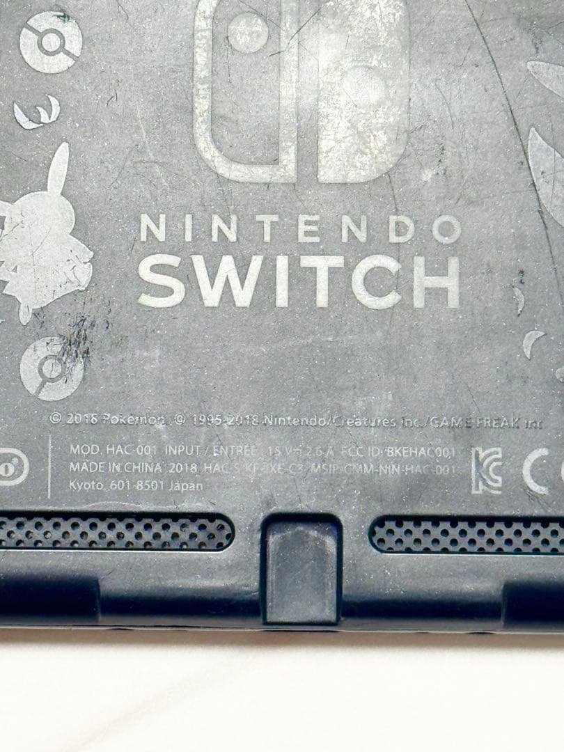 【動作確認済み】Nintendo Switch 本体のみ 2018年　ピカブイ