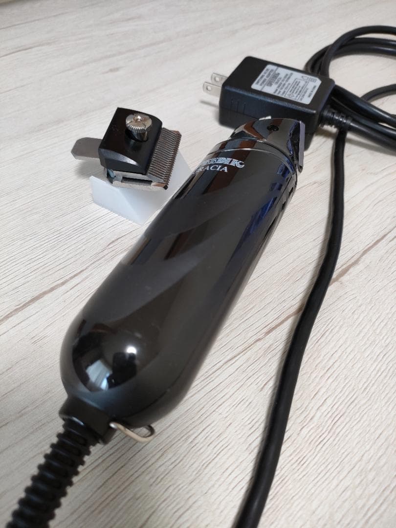 スピーディック グラシア ブラック バリカン コード式 (2mm替刃付き)