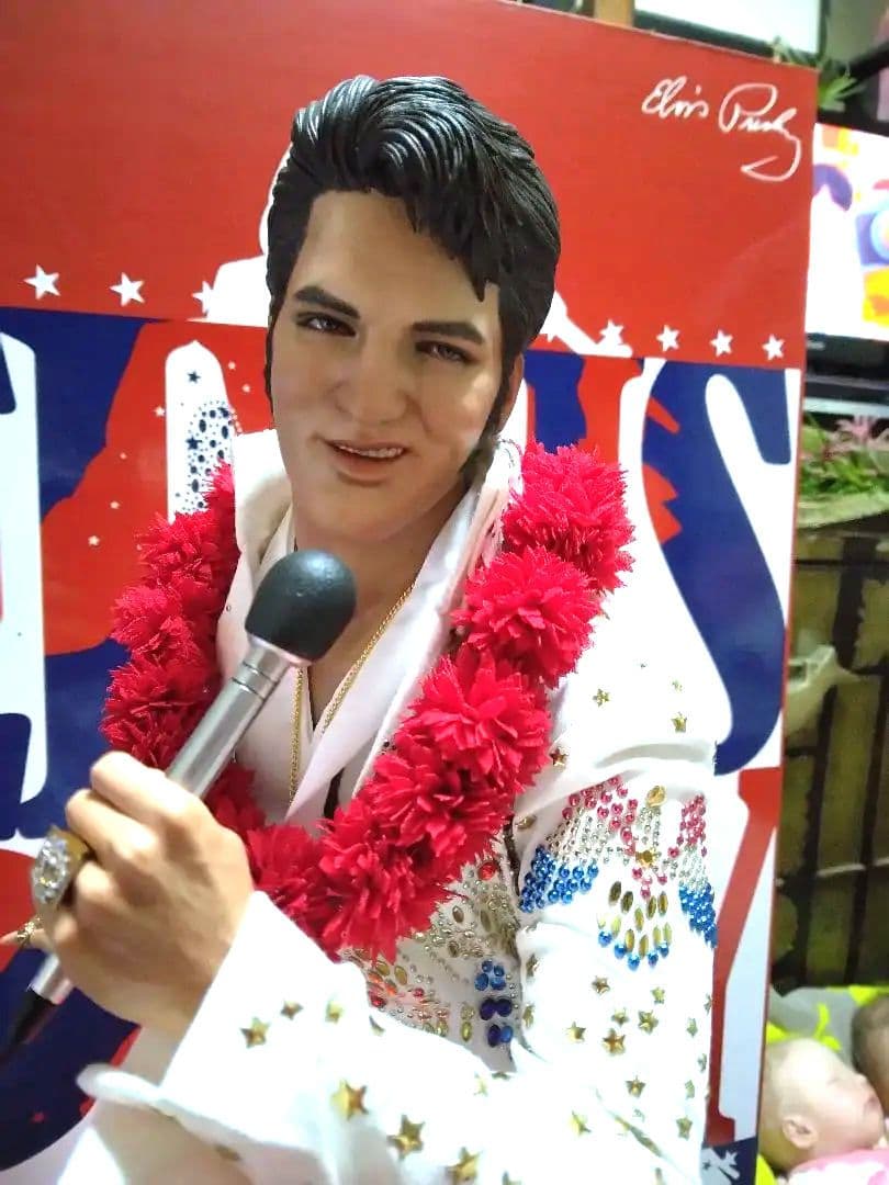 入手困難❄永遠のスター☆エルビス・プレスリー フィギュア1/4スケール(別顔付き