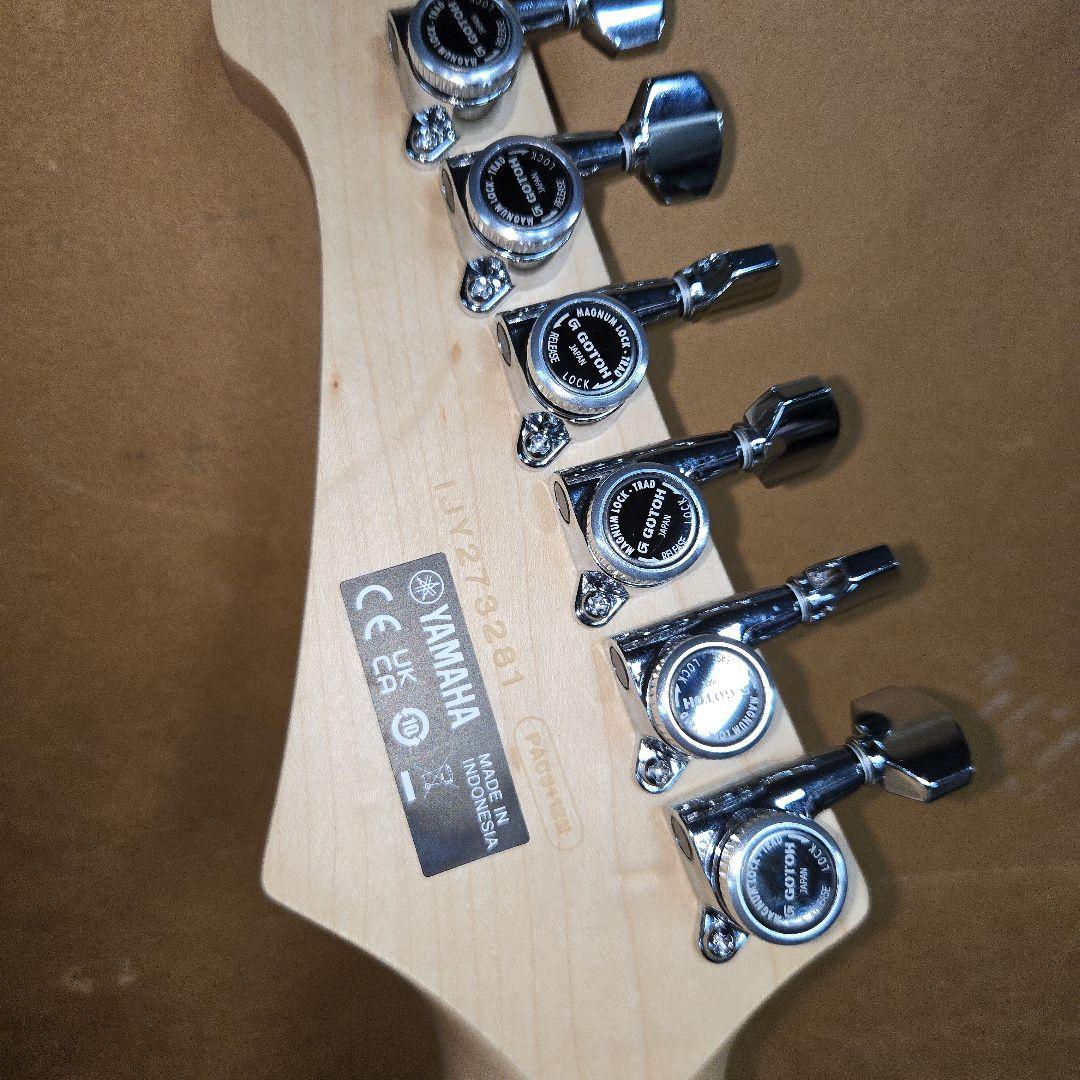 S118★ YAMAHA PACS+12 エレキギター