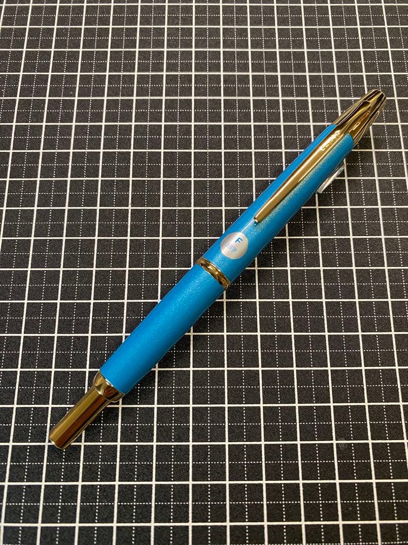 PILOT CAPLESS decimo Aquamarine-Blue 万年筆