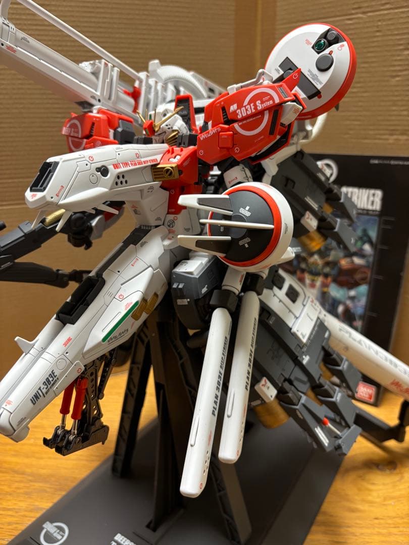 MG PLAN303E ディープストライカー　完成品
