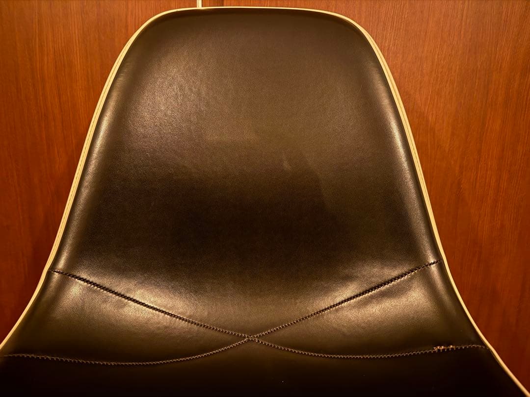 ハーマンミラー　イームズ　シェルチェア