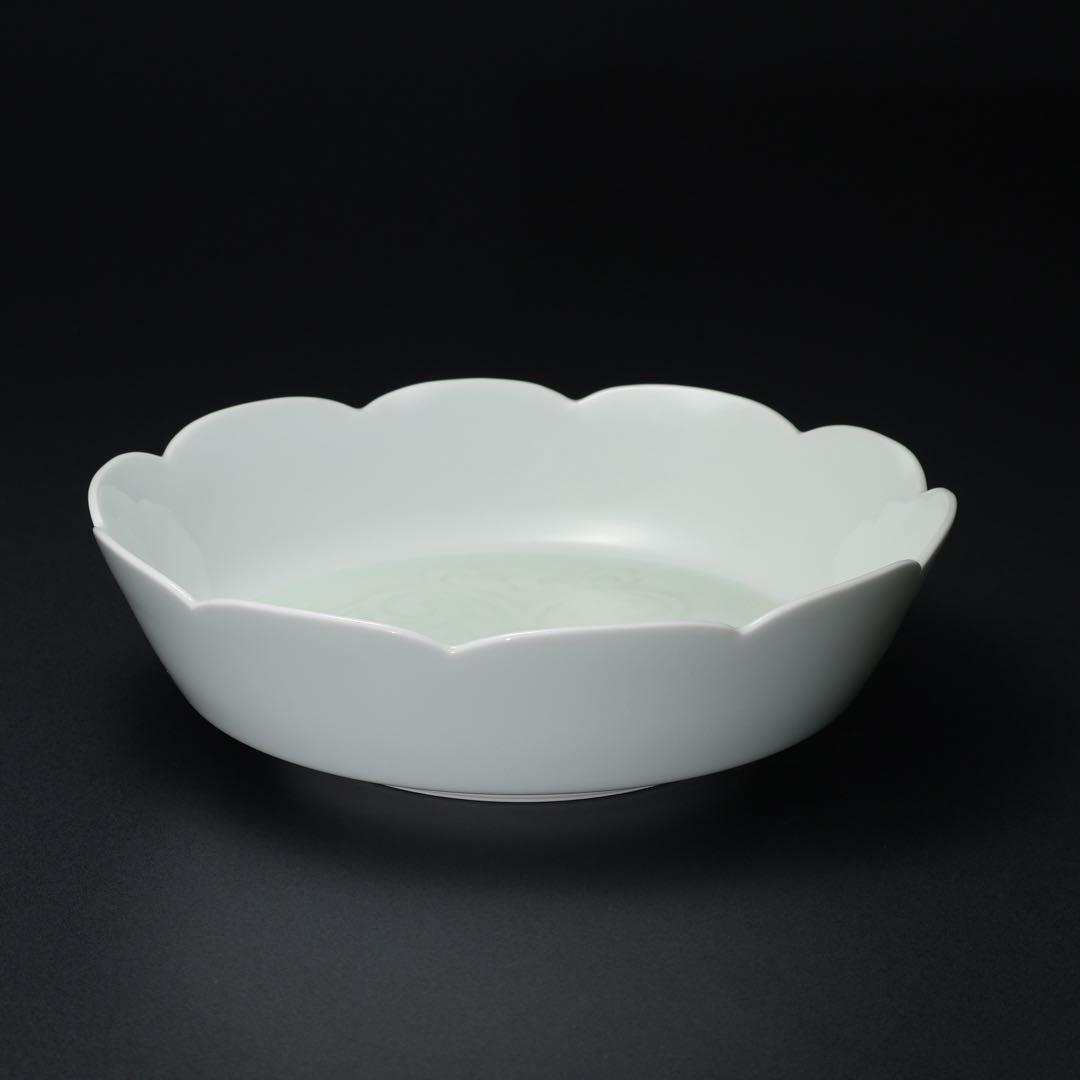 人間国宝　井上萬二　青白磁彫文鉢　共箱　R1491ダK2