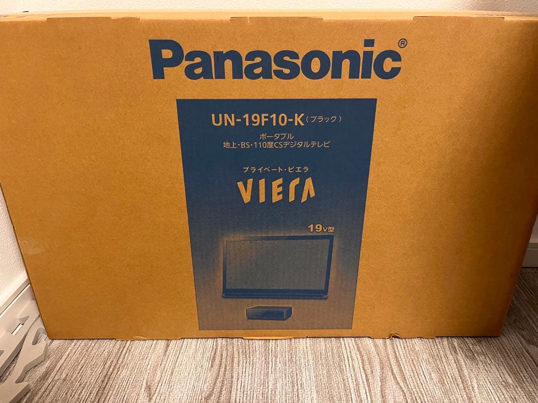 Panasonic UN-19F10-K ブラック 19インチ