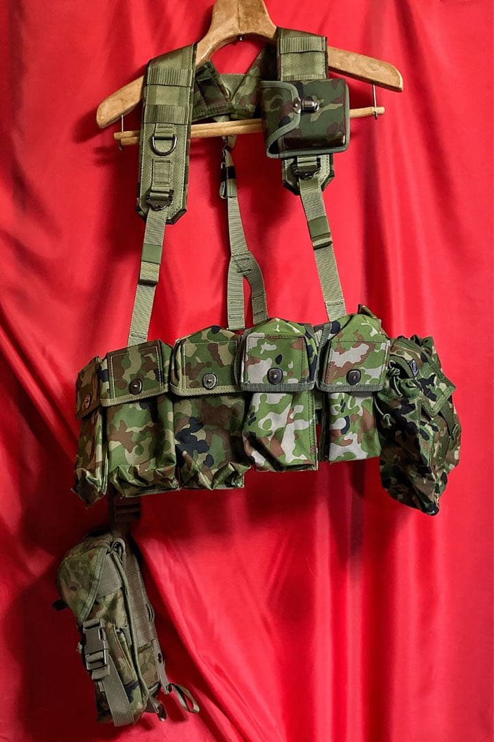 丸紅●品弾帯陸上自衛隊 戦闘装着セット 弾帯チェスト 89式小銃弾嚢他ポーチ多数