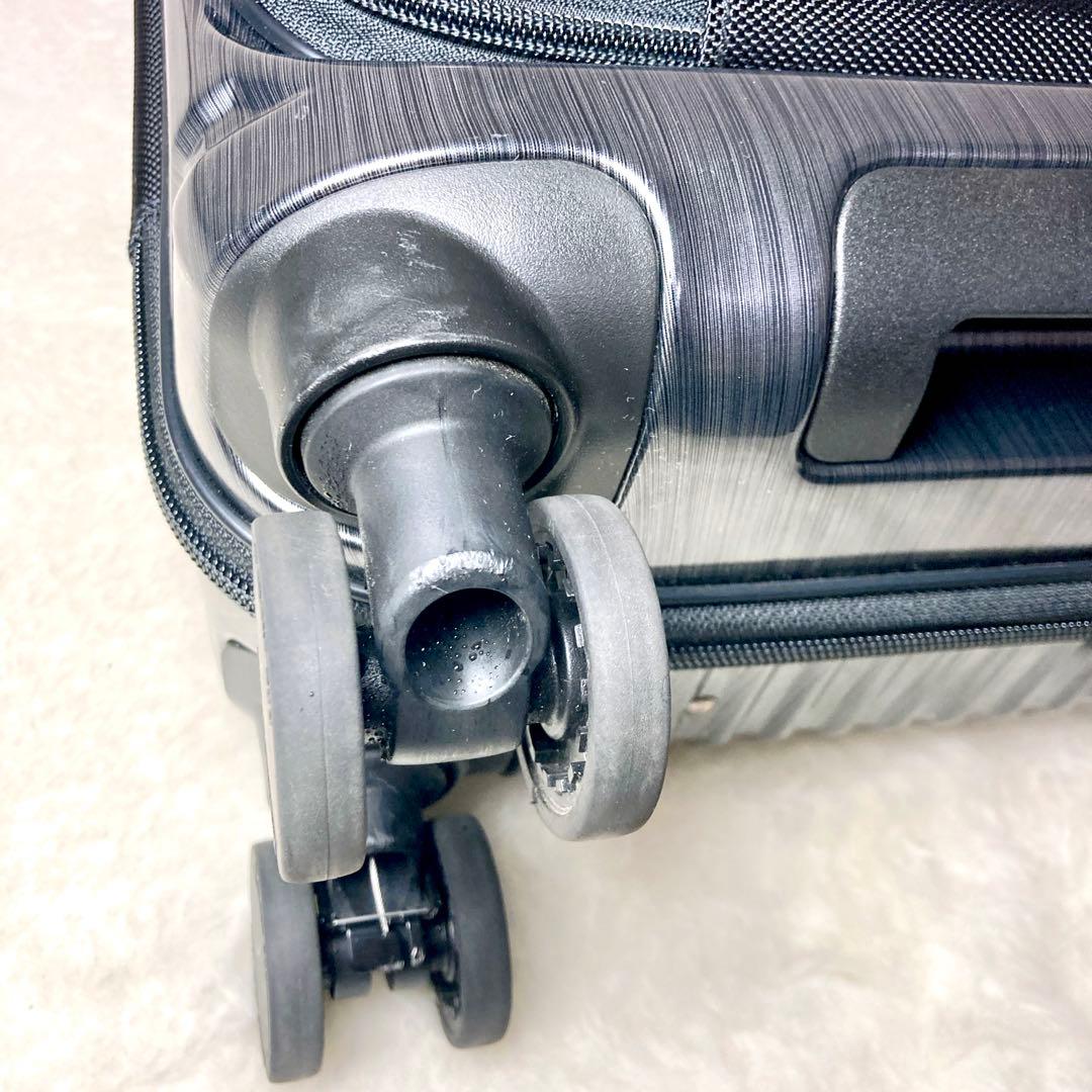 【美品✨】バーマス インターシティ 22L スーツ キャリーケース