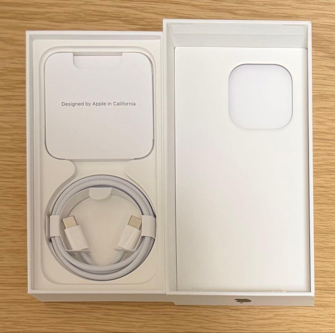 iPhone 15 pro 256GB ナチュラルチタニウム SIMフリー