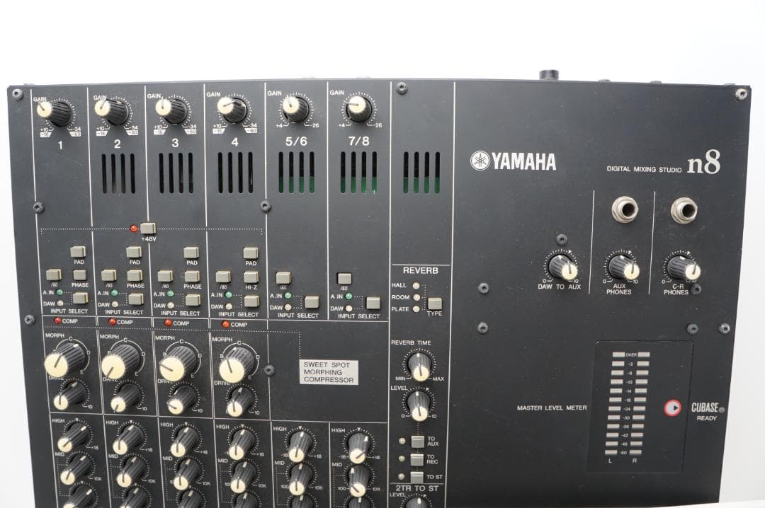 YAMAHA N8ミキサー型　オーディオインターフェイス　mixer