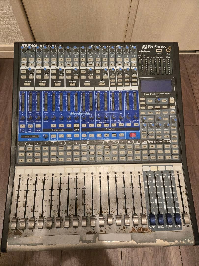 【PreSouns】卓上デジタルミキサーStudioLIVE16.4.2AI