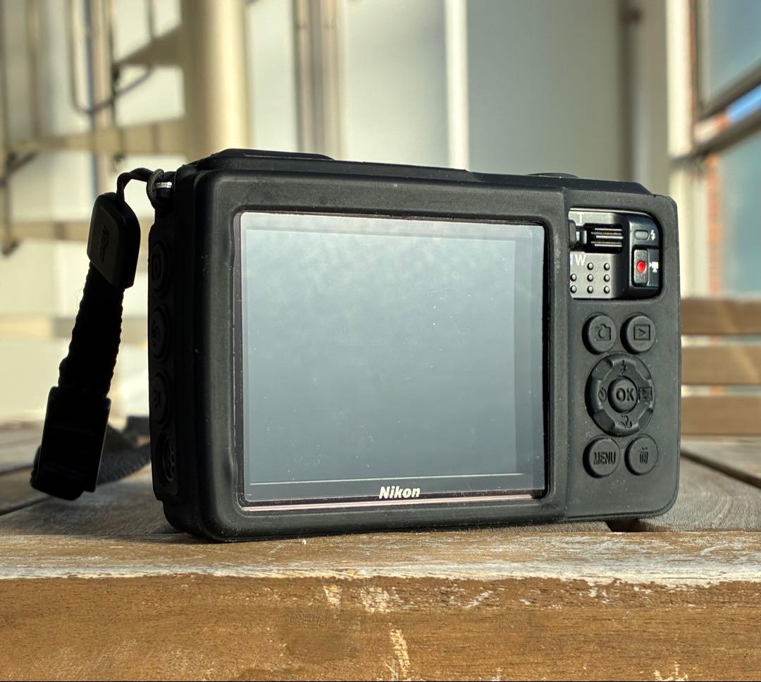 Nikon COOLPIX W300防水デジタルカメラ