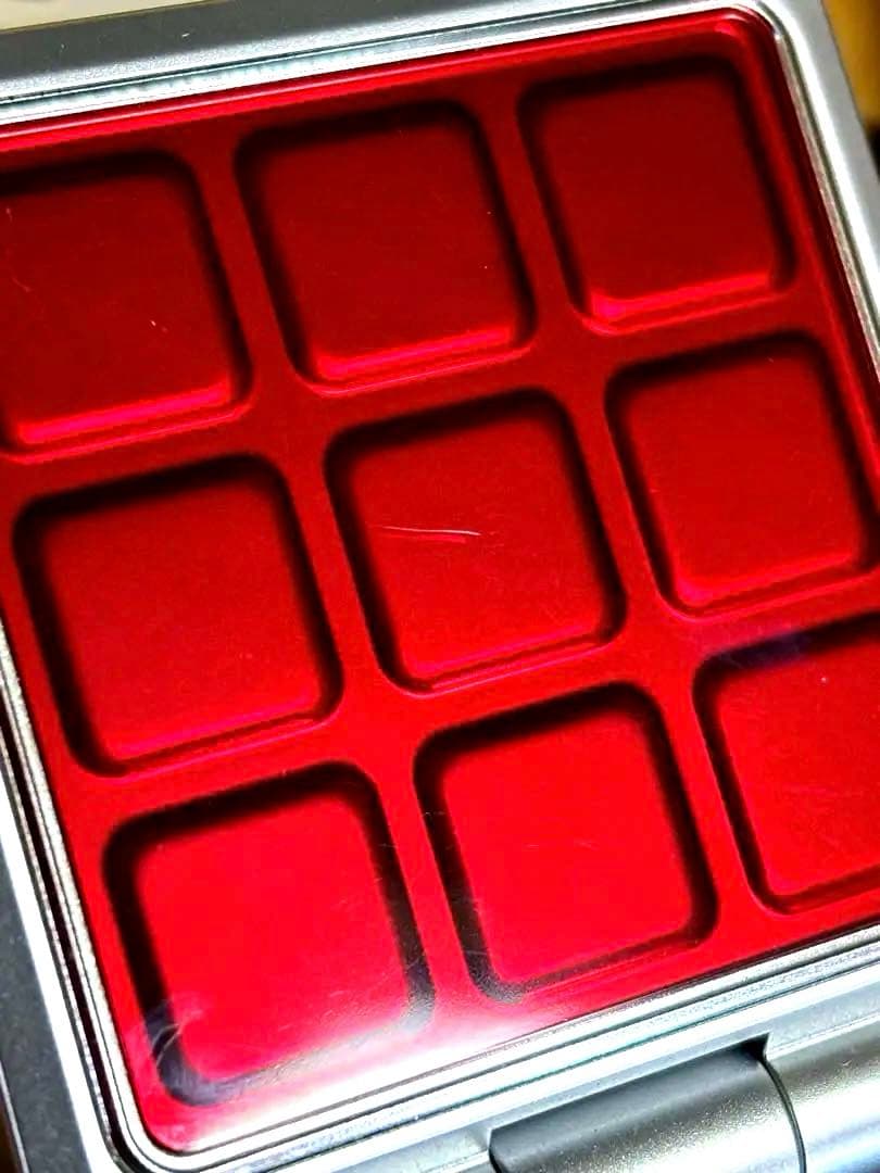 未使用ドコモ ムーバ　D253iwm music porter RED ガラケー