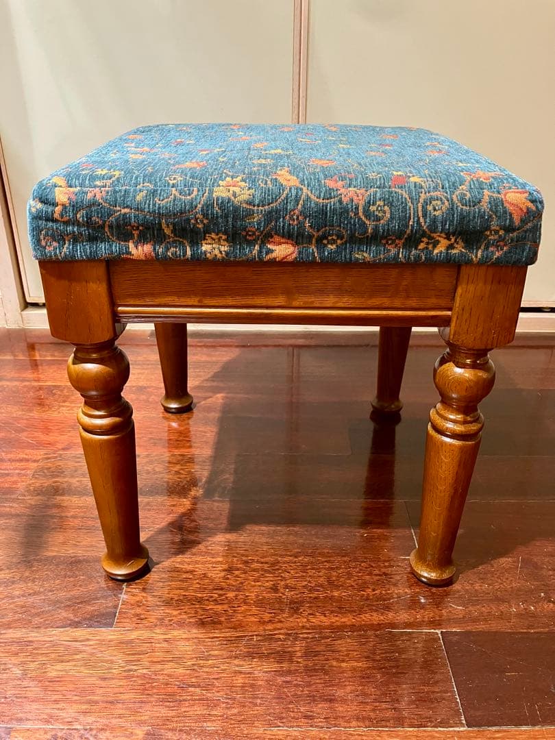 カントリーハウス 英国カントリー オーク材スツール 布張り 三越ブルージュ