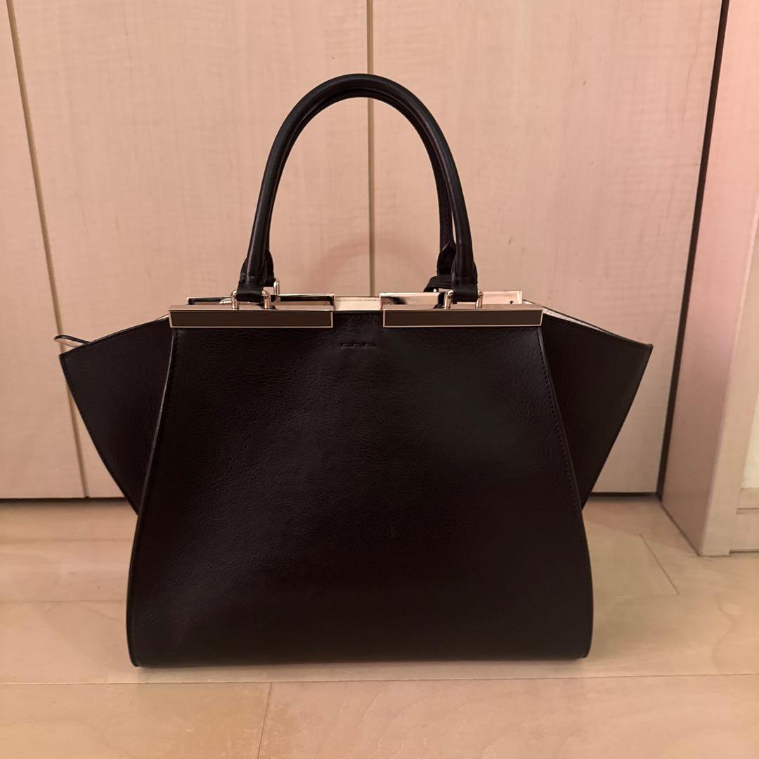 FENDI黒のレザートートバッグ