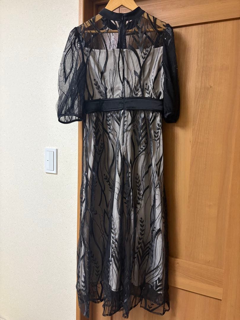 【LEJA】スパンコール刺繍レースプチハイネックAラインドレス パーティードレス