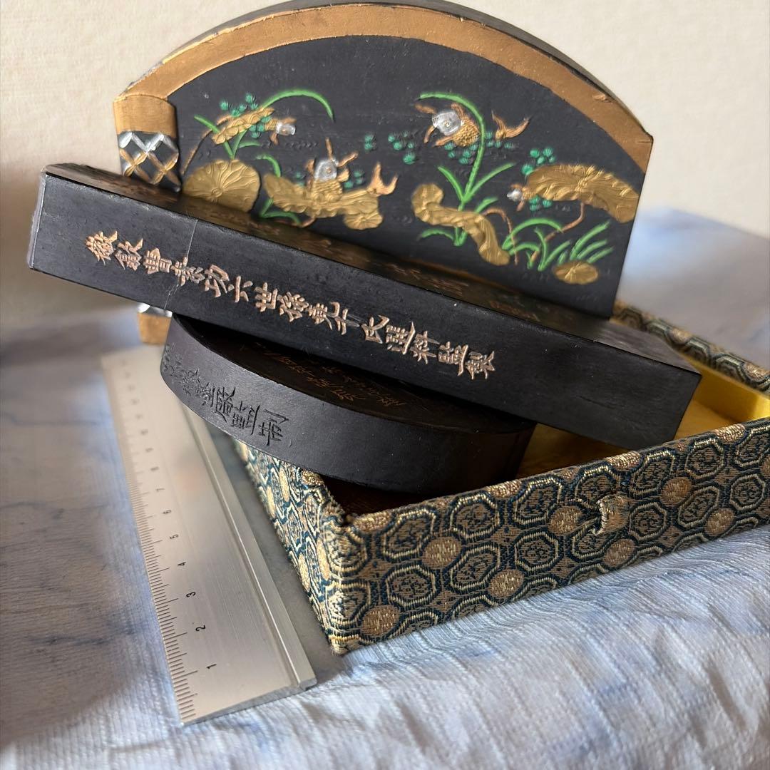 墨　唐墨　魚戯蓮　中国　書画　習字　硯　China