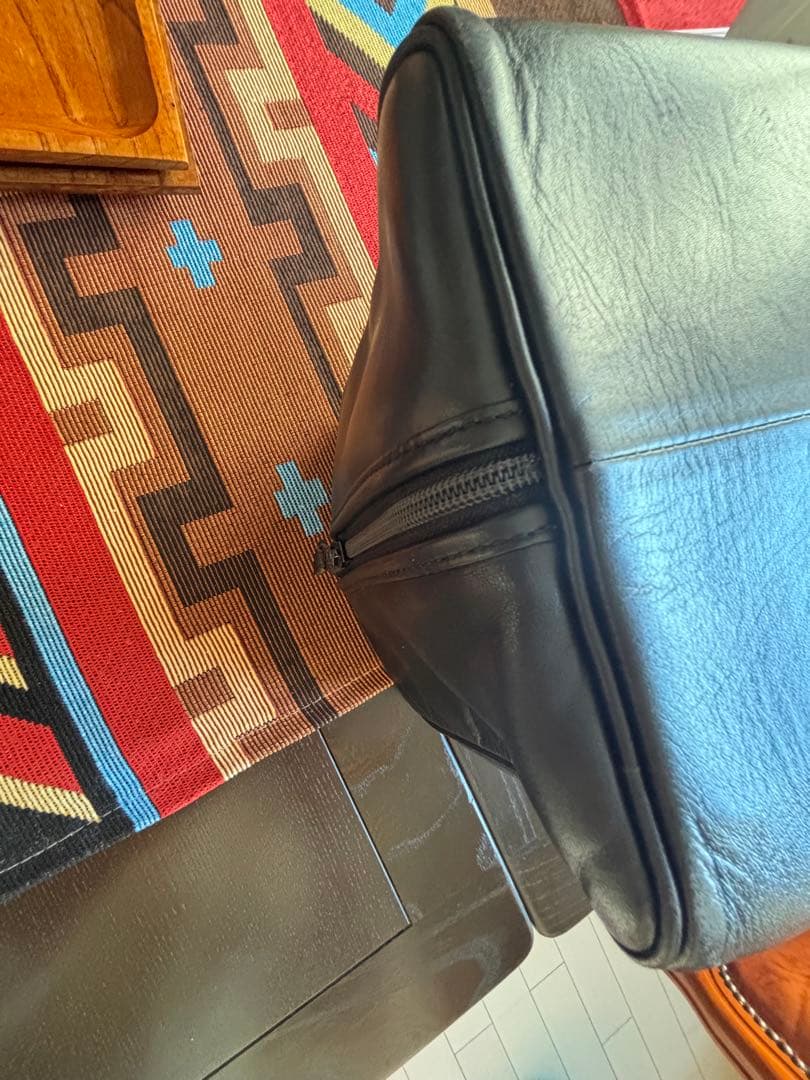 Kです。美品YSL イヴサンローラン レザーミニボストン ハンド バッグ