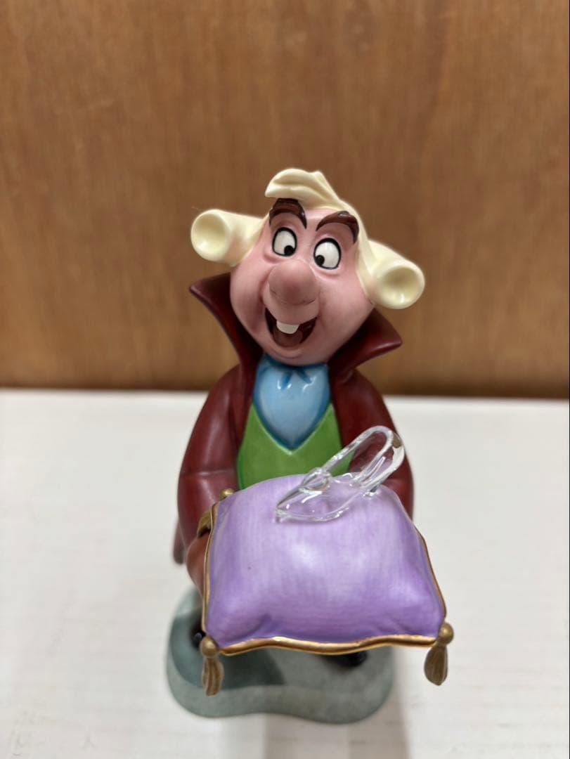 ディズニーwDCC フットマン