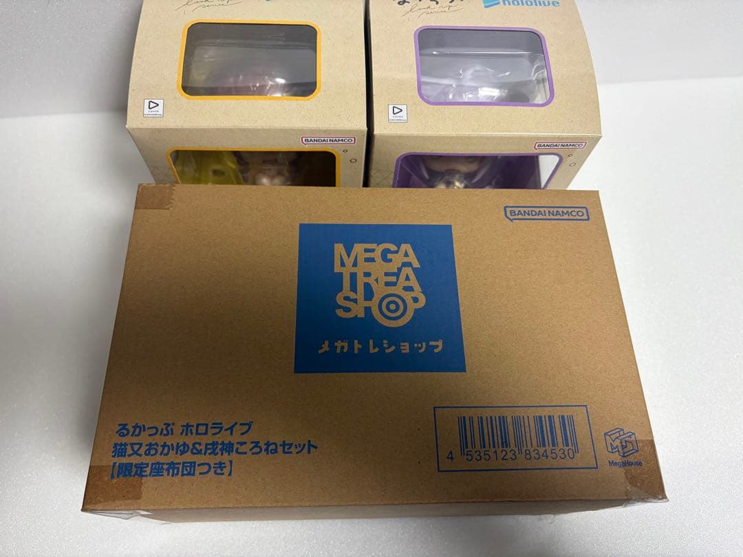るかっぷ ホロライブ 猫又おかゆ＆戌神ころね セット【限定座布団付き】