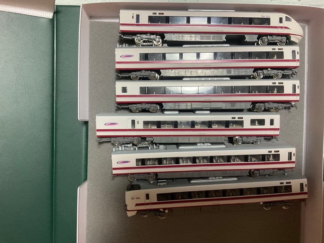 匿名配送　KATO 681系 スノーラビットエクスプレス