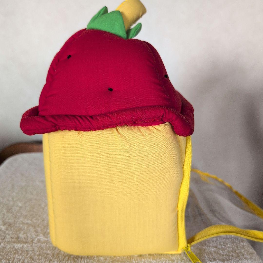 HELLO KITTY いちごハウス（ぬいぐるみ4体セット）