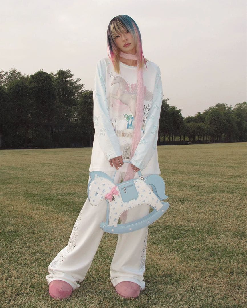 CFIERCE 2026ロッキングホース型ハンドバッグ（3色展開）