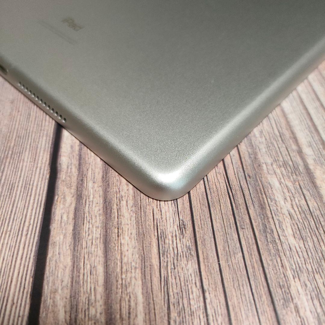 iPad 第7世代 32GB シルバー 極美品