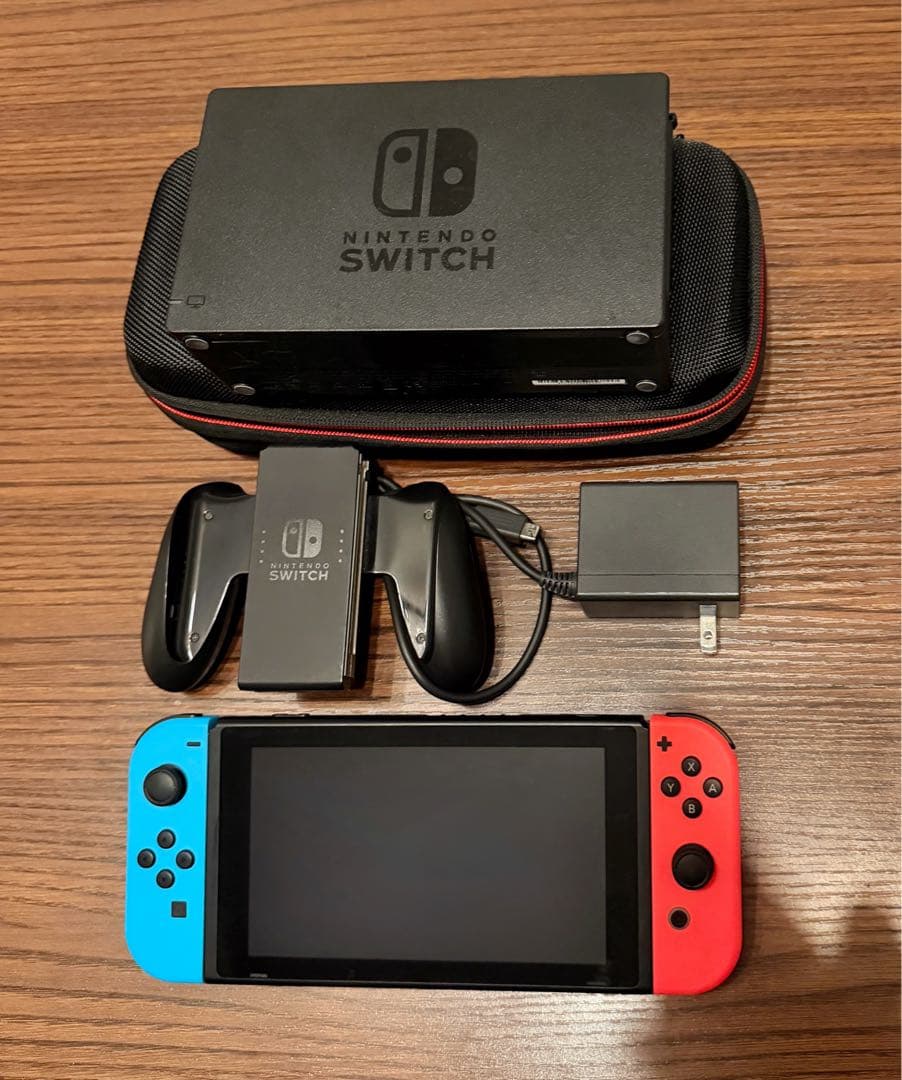 Nintendo Switch ネオンブルー/レッド 本体(携帯ケース付)