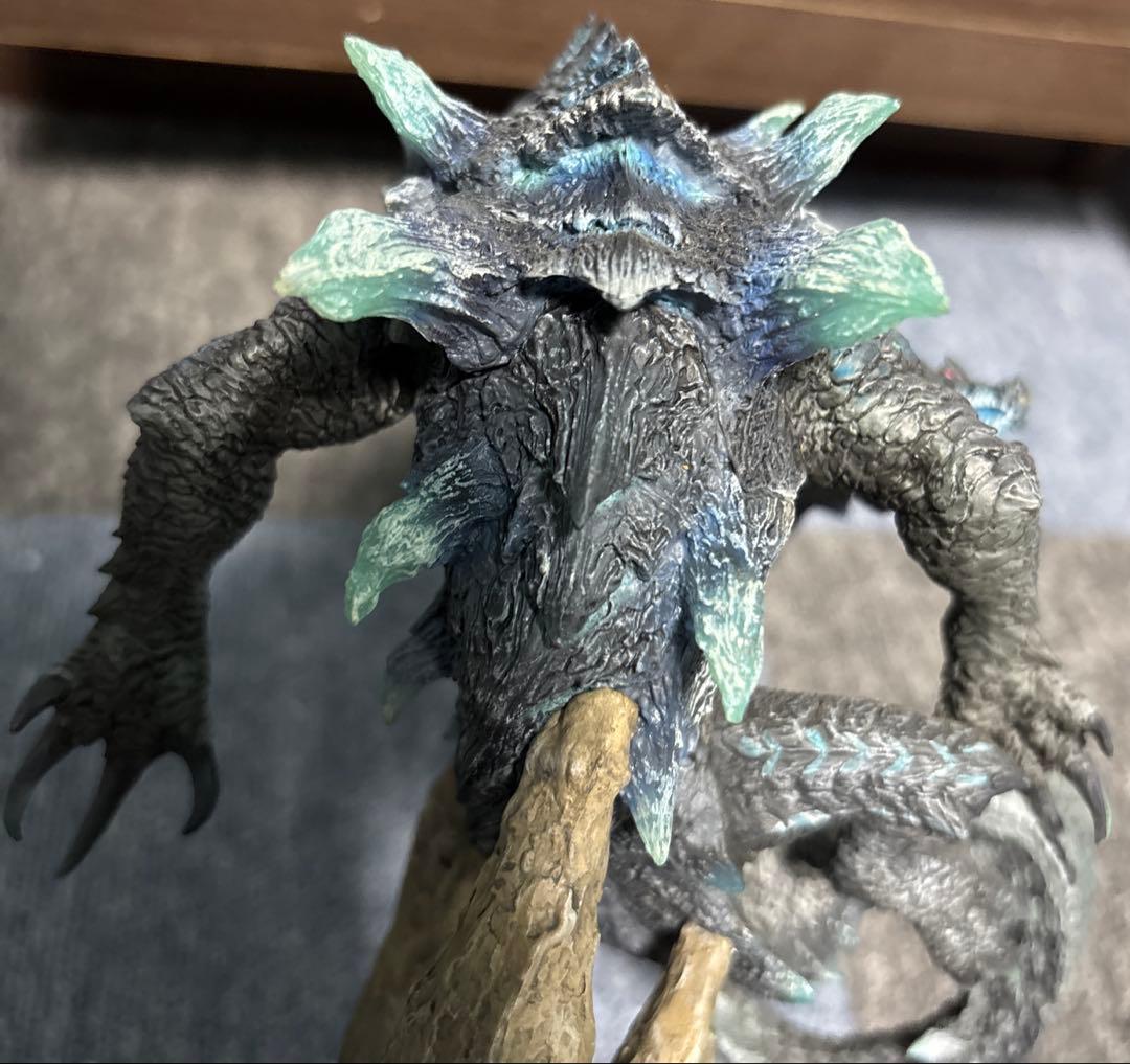 モンスターハンタークリエイターズモデル　ラギアクルス希少種　モンハン部限定　美品