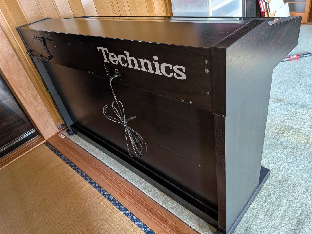 Technics PR300 　PCMデジタルピアノ