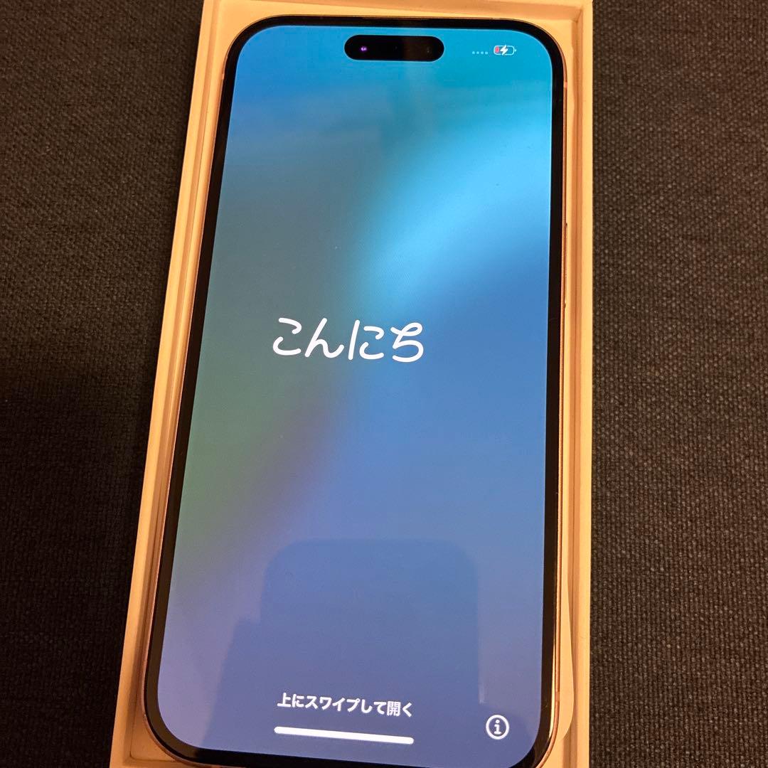 iPhone15ピンク256GB(背面割れジャンク)