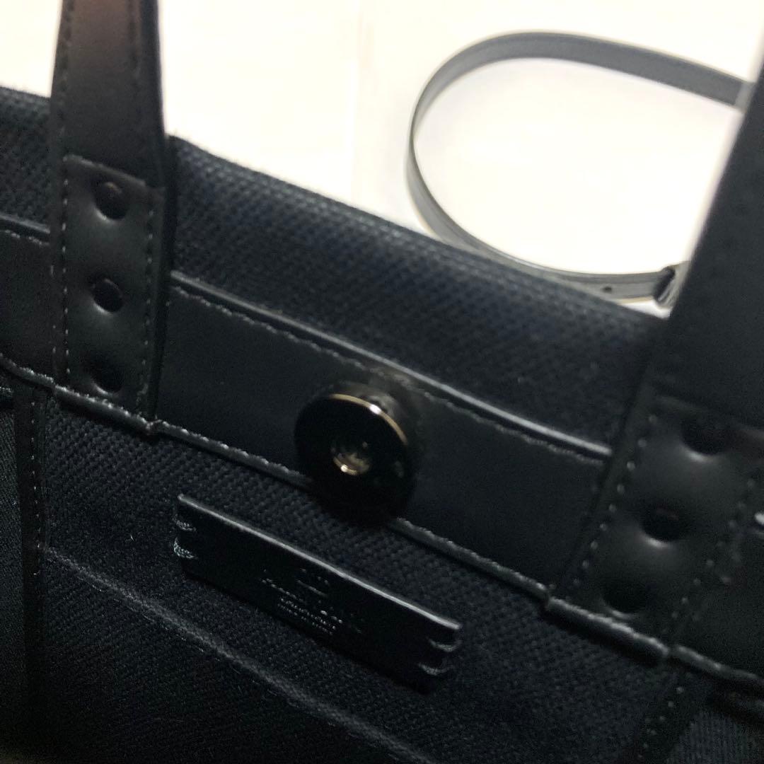 美品 VALENTINO ロックスタッズ ミニトートバッグ ショルダーバック