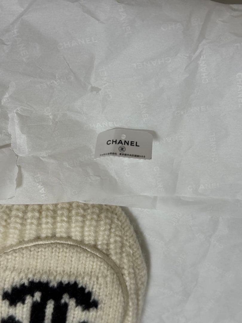 CHANEL シャネル　2025/26秋冬プレコレクション　ニット帽　ポンポン