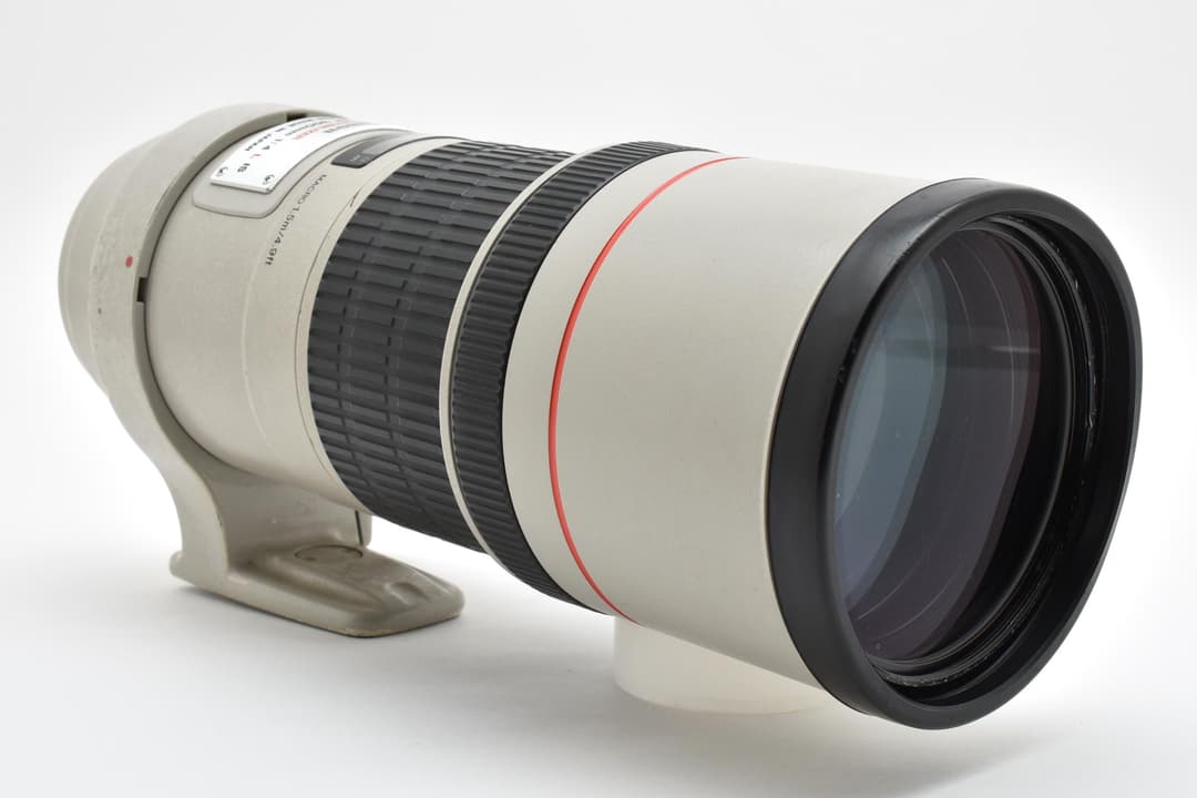 キヤノン　Canon EF 300mm F4 L IS USM
