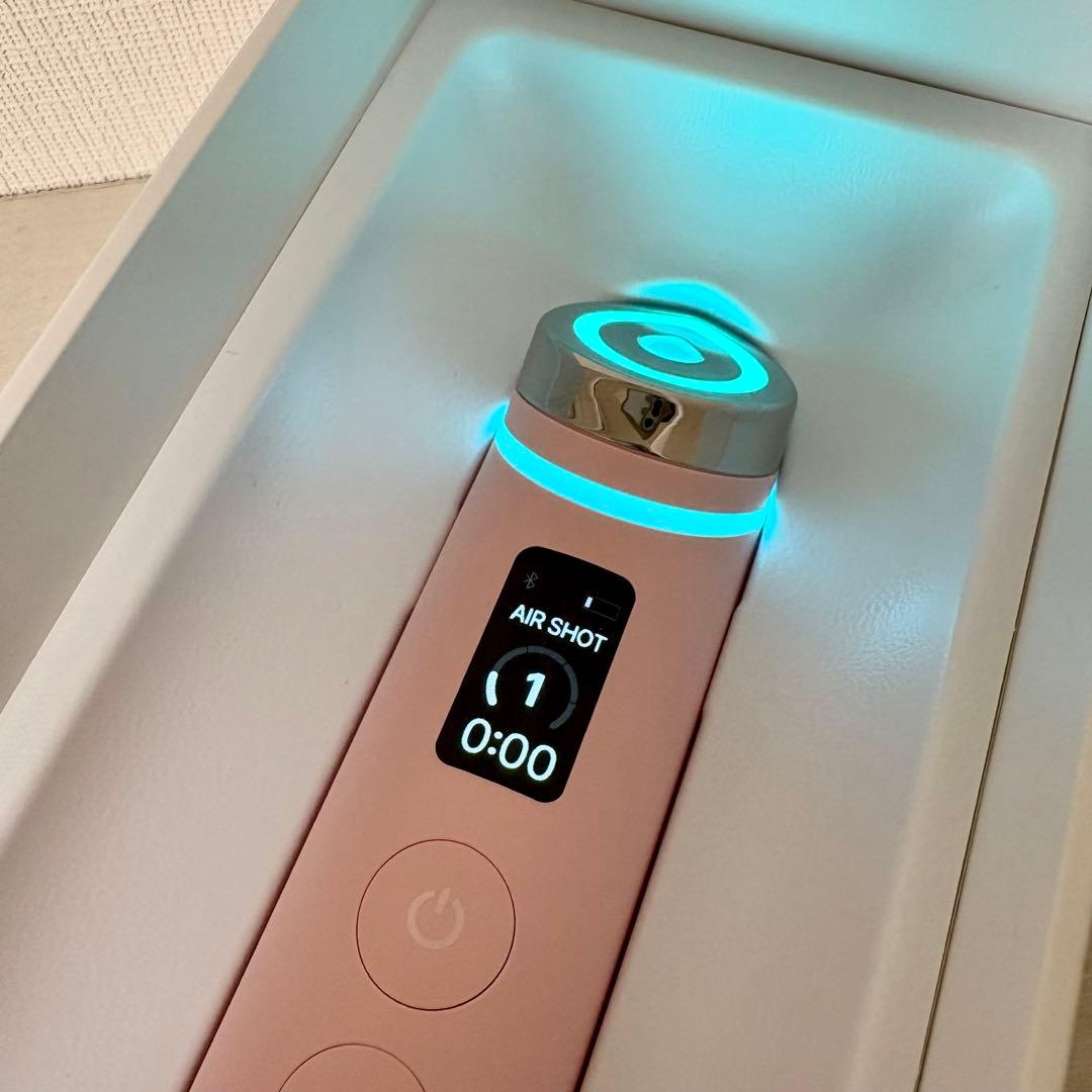 【25.9正規購入】メディキューブ 美顔器 ブースタープロ medicube