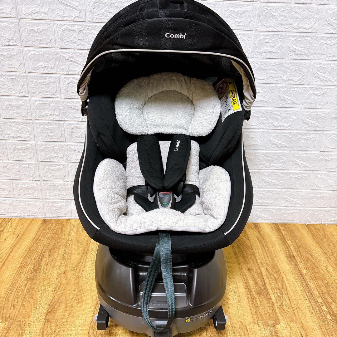 美品　付属品完備　Combi コンビ　クルムーヴスマートISOFIX　JJ650