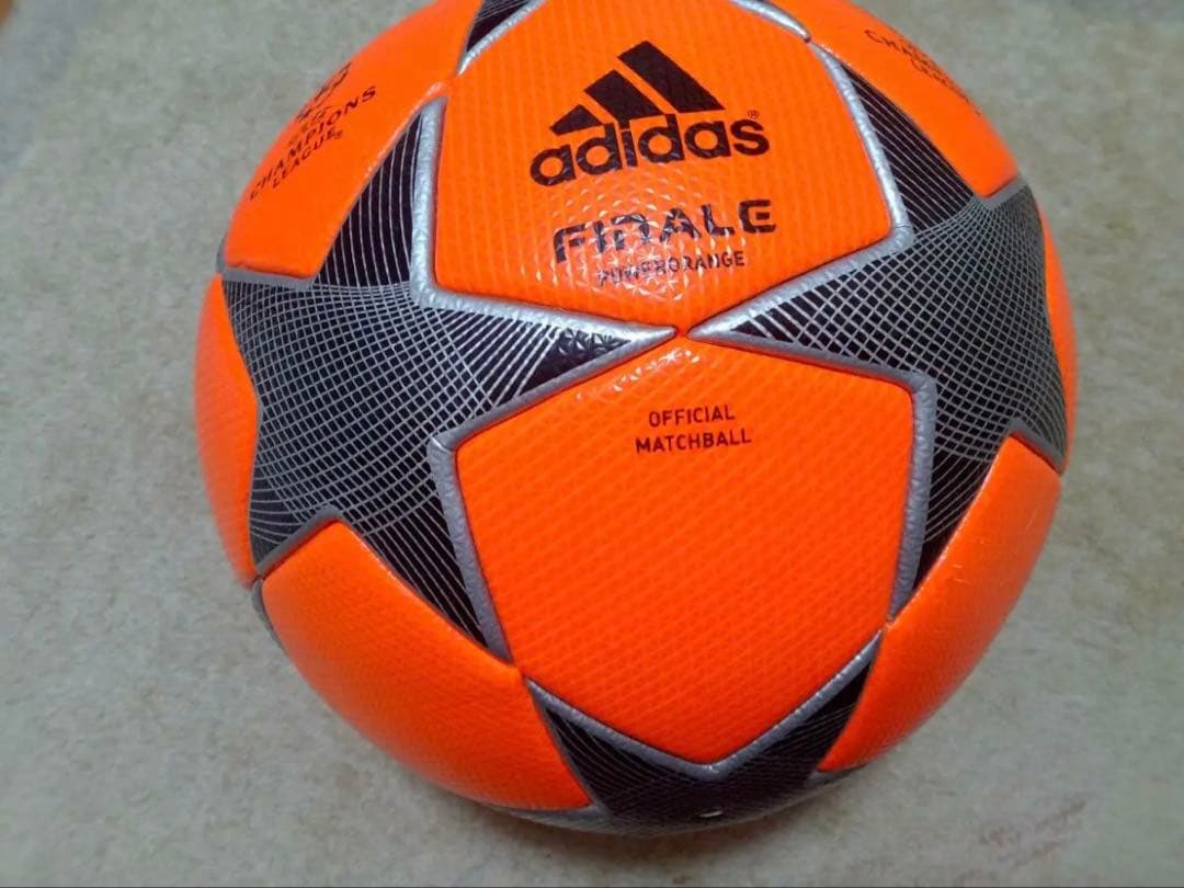 S*y様 【激レア】チャンピオンズリーグ フィナーレ 5号 公式試合球 サッカー