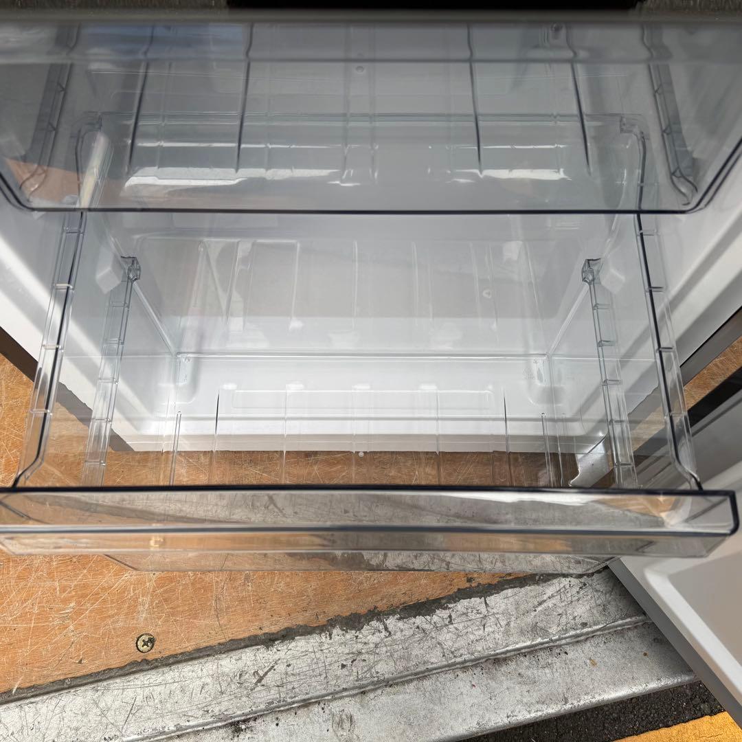 C7133★2023年製★未使用に近い★ツインバード冷蔵庫ミラーブラック鏡洗濯機