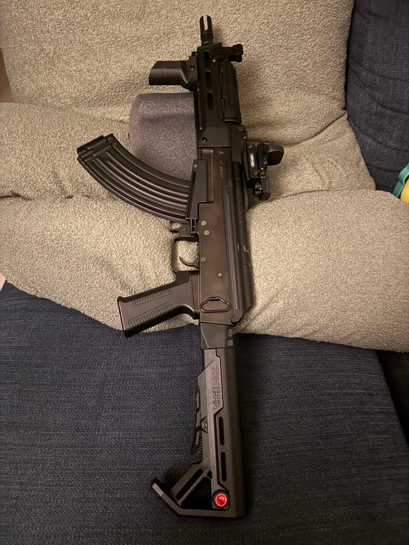 東京マルイAKストーム　ドットサイト&フォアグリップ付