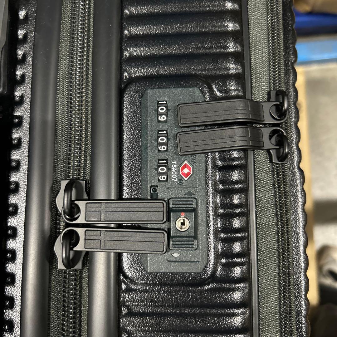 イノベーター　スーツケース　INV155 マットブラック 55L