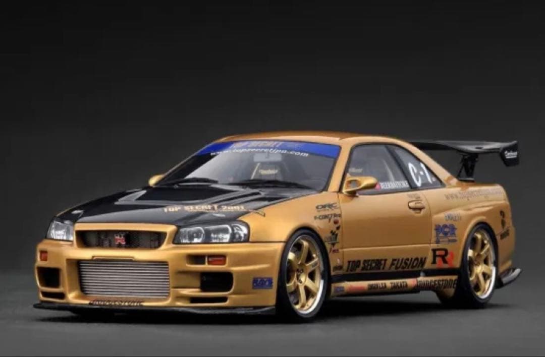 1/18IG3847 TOP SECRET 34GT-R（BNR34）GOLD