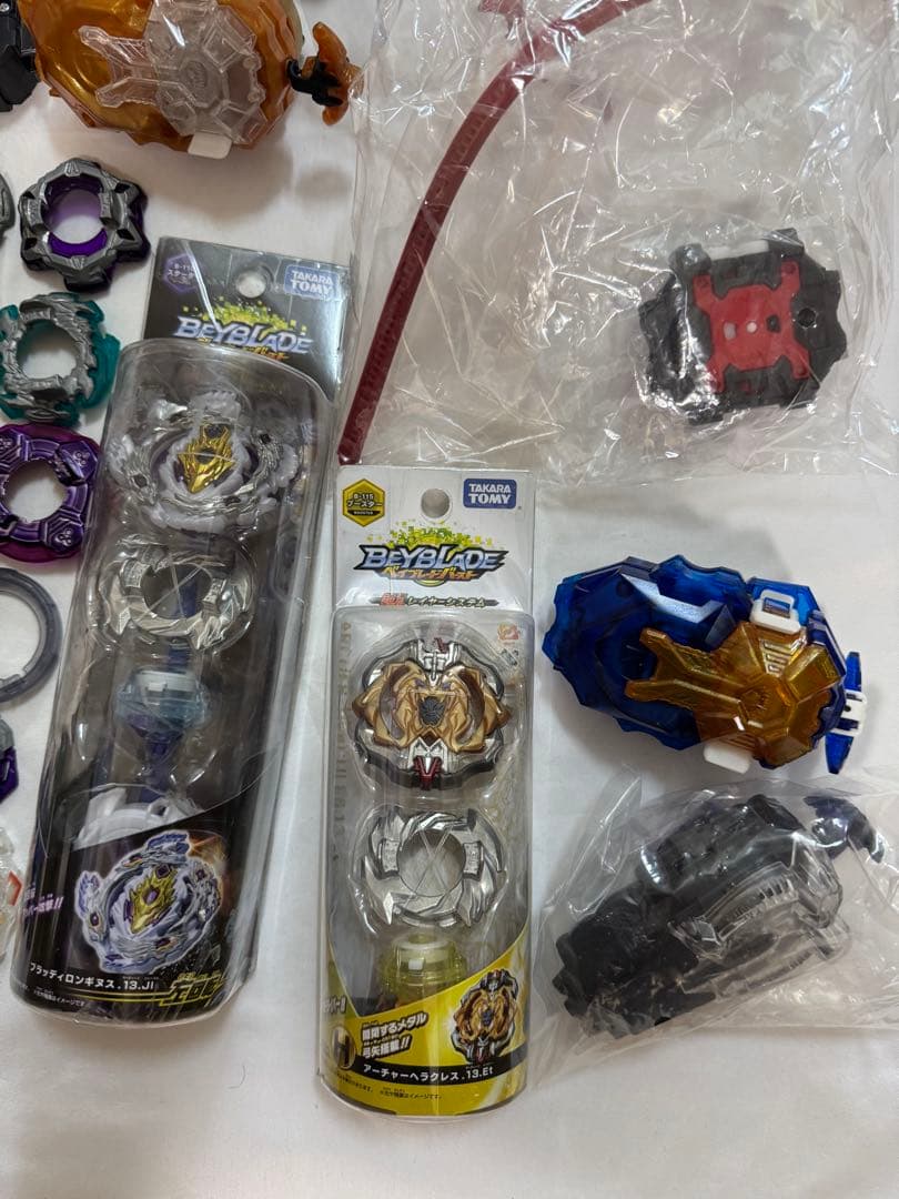 ベイブレードバースト　まとめ売り　ランチャー　ハイペリオン　ミラージュファブニル