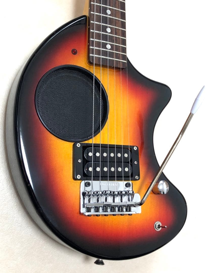 【美品】ZO-3 芸達者 3TS アンプ内蔵ミニギター ケース