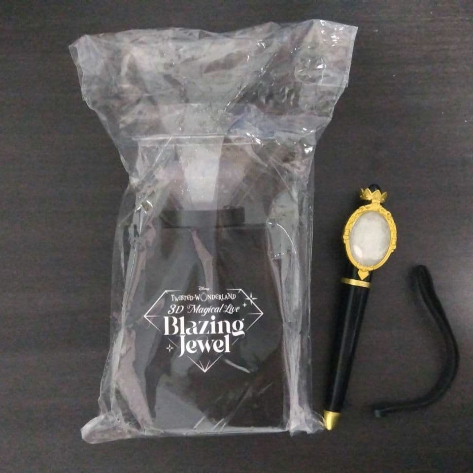 ツイステ　ペンライト　2点セット