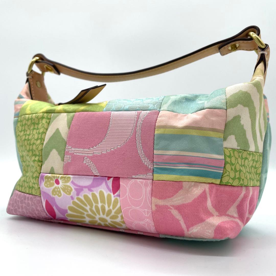 【美品】コーチ　ポーチ