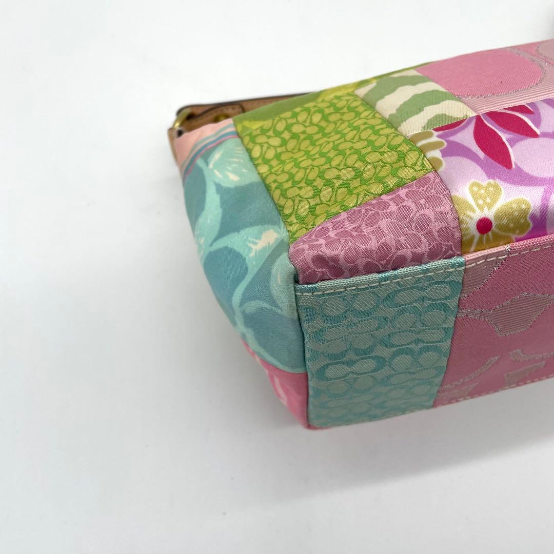 【美品】コーチ　ポーチ