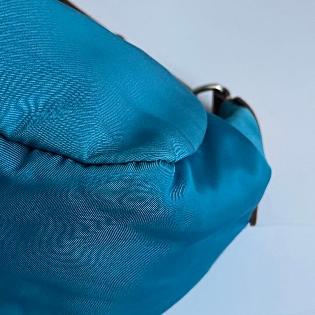 ✨未使用級✨　MIUMIU ハンドバッグ　バニティー　ナイロン　水色